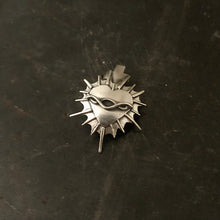 Load image into Gallery viewer, Sterling Silver Sacred Heart Pendant